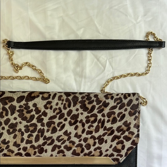SILPADA Leopard Brown & Black Clutch with Gold Chain - Picture 2 of 8